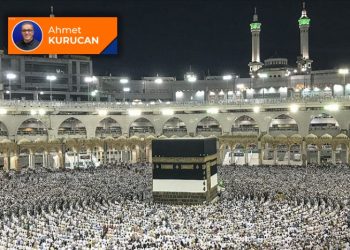 Haccın tamamlayıcı unsuru Medine ziyareti 