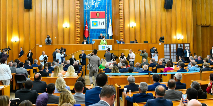 İYİ Parti Grup Başkanı ve vekilleri belli oldu