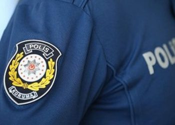 İddia: Bir polis ve bir MHP çalışanı iş yeri bastı, deliller saklandı