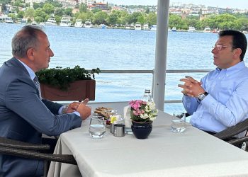 İmamoğlu: Değişim neyi gerektiriyorsa onu kapsar, başkan değişimi dahil