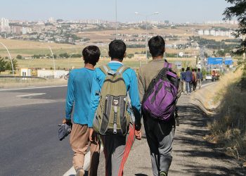 İngiltere’den Türkiye’ye 3 milyon sterlinlik ‘göçü engelleme’ yardımı