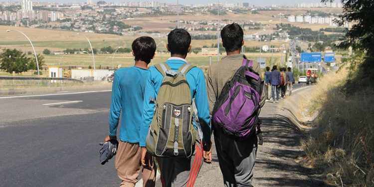 İngiltere’den Türkiye’ye 3 milyon sterlinlik ‘göçü engelleme’ yardımı