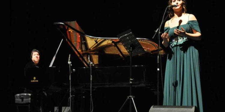 İstanbul Müzik Festivali, Fazıl Say ve Serenad Bağcan ile sona erecek