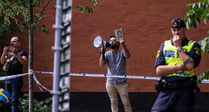 İsveç’te Kurban Bayramı’nda cami önünde provokatif eylem