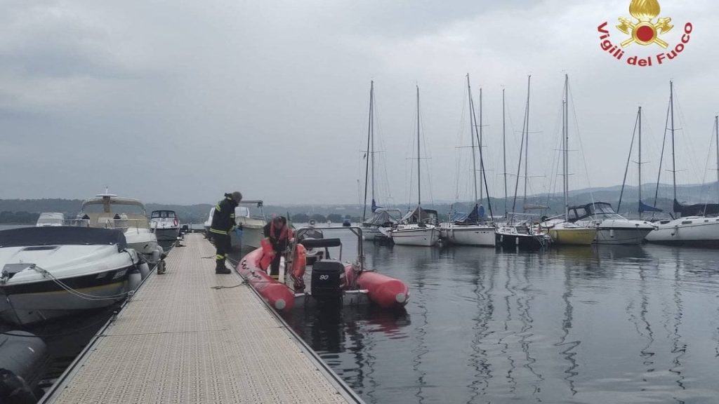 İtalya'da gölde batan tekne: Ajanların öldüğü kazayla ilgili soru işaretleri bulunuyor