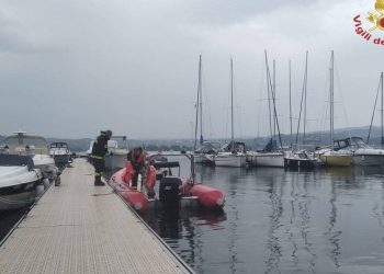 İtalya'da gölde batan tekne: Ajanların öldüğü kazayla ilgili soru işaretleri bulunuyor