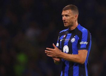 İtalyan basını duyurdu; Fenerbahçe Dzeko ile anlaştı iddiası!