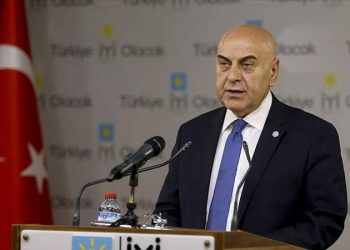 İyi Parti İstanbul Milletvekili Cihan Paçacı, ittifaklarla ilgili yaptığı açıklamada, muhalefet partileri arasında iş birliği yapacak bir konu olmadığını söyledi.