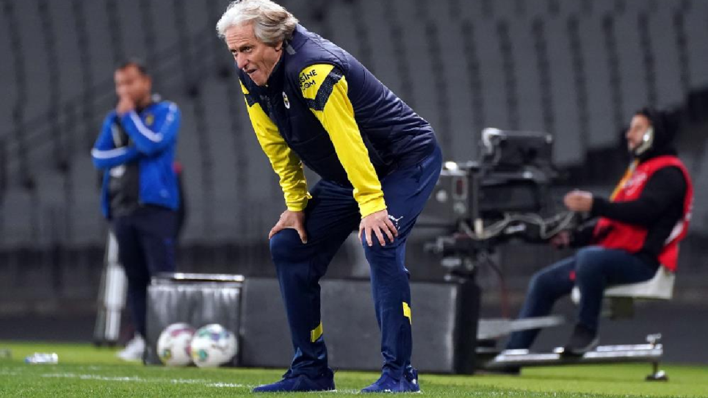 Jorge Jesus derbi galibiyeti görmeden Fenerbahçe'den ayrıldı