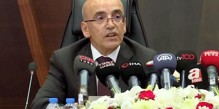 KULİS | Erdoğan, Mehmet Şimşek’e 2 ayda faizi yüzde 20’ye çıkarma ‘izni’ verdi