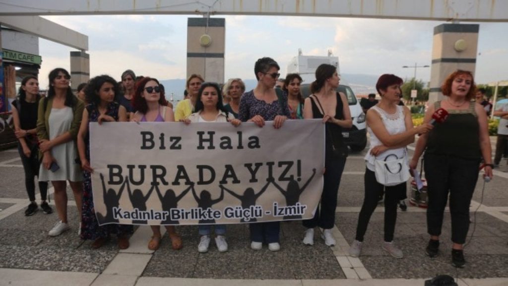 Kadınlar Birlikte Güçlü: Biz vazgeçmedikçe Onur Ayı bu memlekette gerçekleşecek