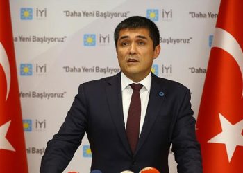 İYİ Parti İstanbul Milletvekili Buğra Kavuncu Partisinin yaklaşan yerel seçimlere parti olarak girmesi gerektiğini ifade etti.