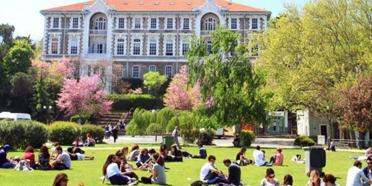 Kayyum kadrolaşmasında yeni aşama: Boğaziçi Üniversitesi’nde sıra işçilere geldi!