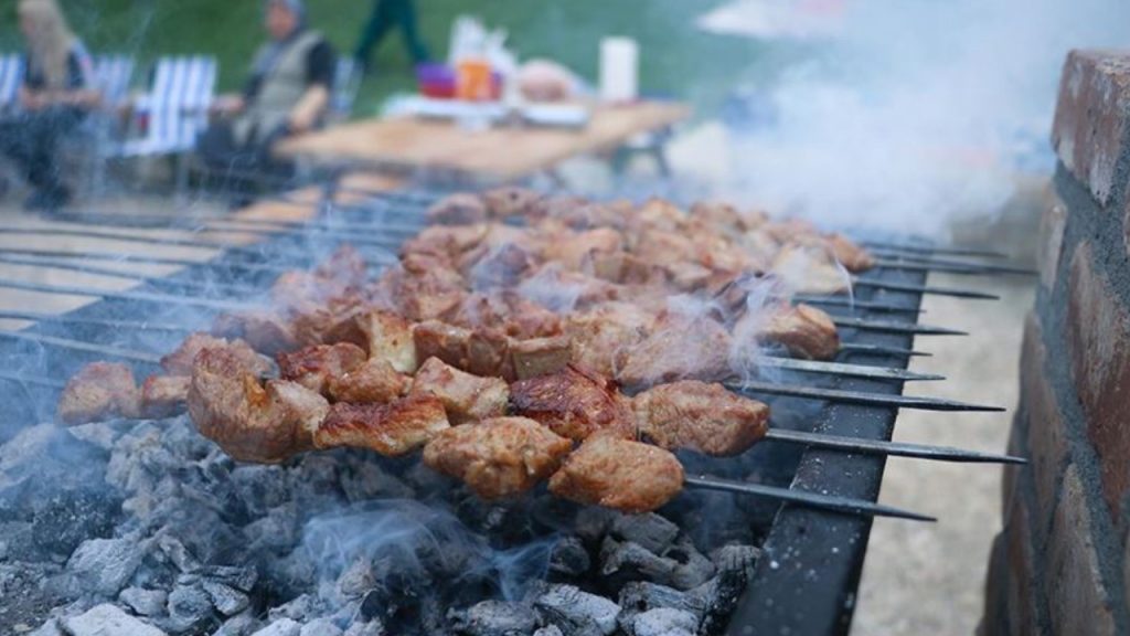 Kebapçılardan bayram öncesi uyarı: Kansere neden olur!