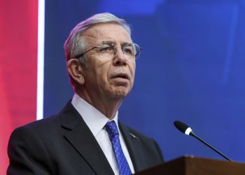 Kılıçdaroğlu'na eleştiri mi: Mansur Yavaş'ın beğendiği anket dikkat çekti, 'aday önemli'