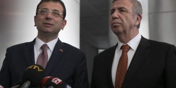 Kulis: Ekrem İmamoğlu, Mansur Yavaş'a haber yolladı; 'sen yerinde dur'