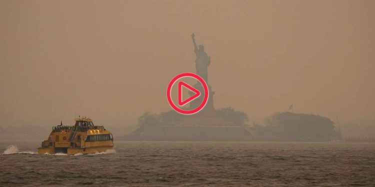 Kuzey Amerika 'duman altı': Kanada'da 400'den fazla orman yangını