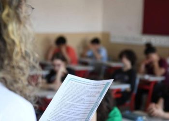 LGS merkezi sınavının ilk oturumu başladı