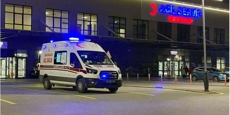 MHP'den aday olan Doç. Dr. Ayas Eskişehir'de silahlı saldırıya uğradı