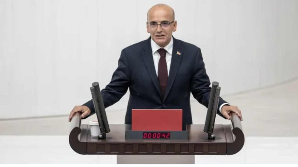 Mehmet Şimşek: Acil önceliğimiz güvenilir bir plan