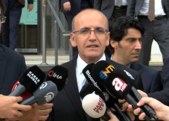 Reuters ajansı Türkiye’nin Birleşik Arap Emirlikleri (BAE) ve Suudi Arabistan’dan savunma ve enerji sektörlerine yatırım beklediğini yazdı.