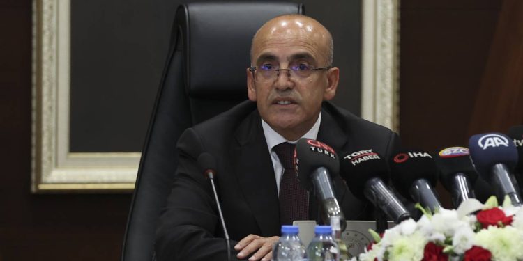 Mehmet Şimşek'in 'rasyonel zemine dönme' mesajı ne anlama geliyor? Prof. Dr. Aziz Çelik anlattı