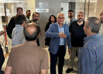 Merdan Yanardağ, ‘terör örgütü propagandası yapmak’ suçlamasıyla tutuklandı