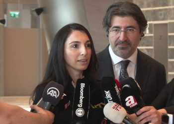 Merkez Bankası Başkanı Erkan banka yöneticileriyle görüştü