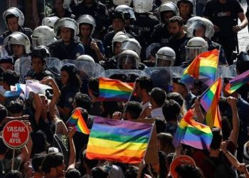 Metroya 'Onur Haftası' düzenlemesi: Taksim ve Şişhane'de durmayacak