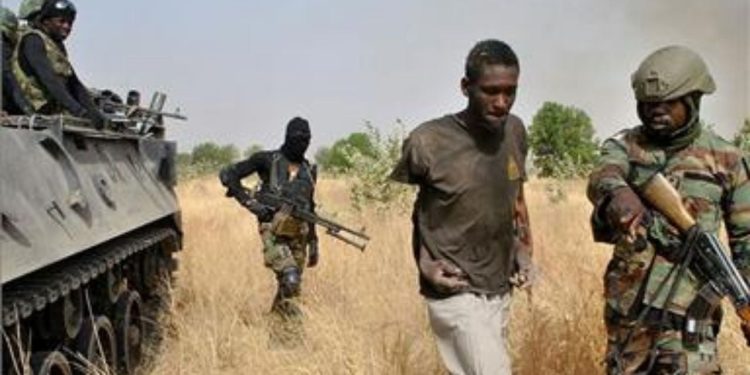 Nijerya'da silahlı saldırı: 21 kişi öldü