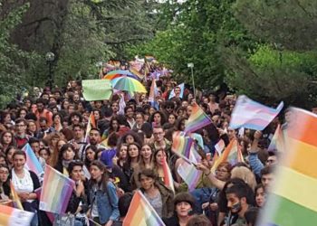 ODTÜ yönetimi 'imajımız bozulur' gerekçesiyle Onur Yürüyüşü'nü yasakladı