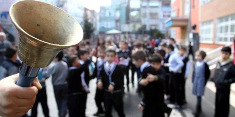 Okullar 16 Haziran'da kapanıyor