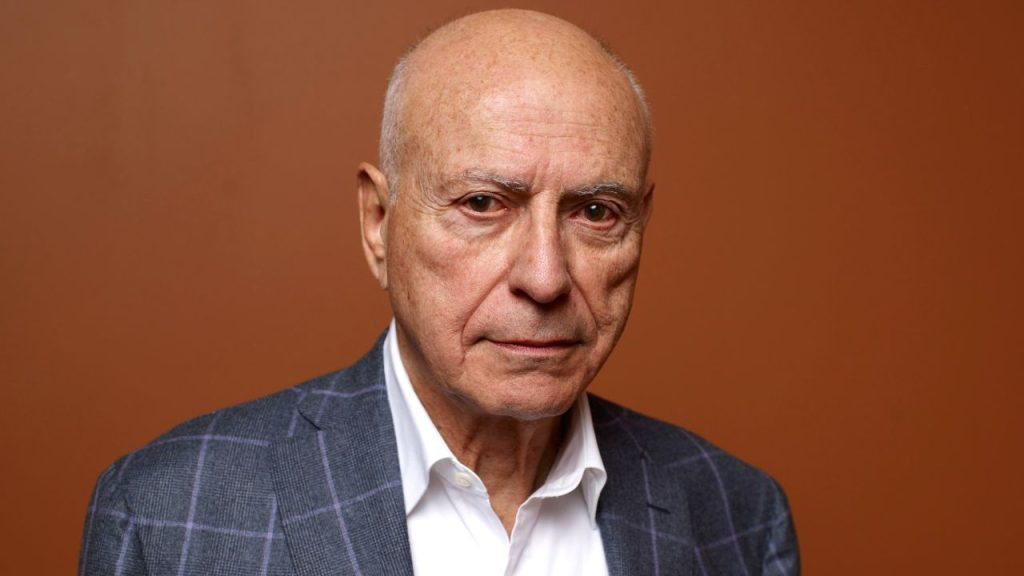 Oscar ödüllü oyuncu Alan Arkin hayatını kaybetti