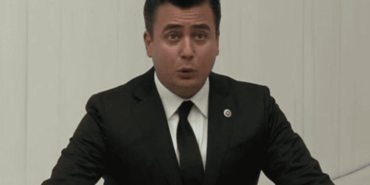 Osman Gökçek milletvekili yeminini yanlış okudu