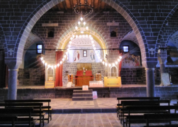 Papa, Diyarbakır Keldani Kilisesi’ne Fransa’dan Légion d’honneur sahibi Uludereli başpiskoposu atadı