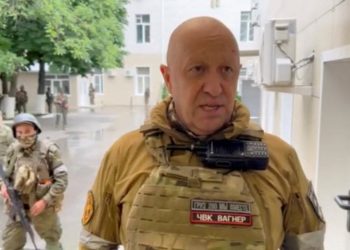 Prigojin Putin'e de rest çekti: Teslim olmayacağız