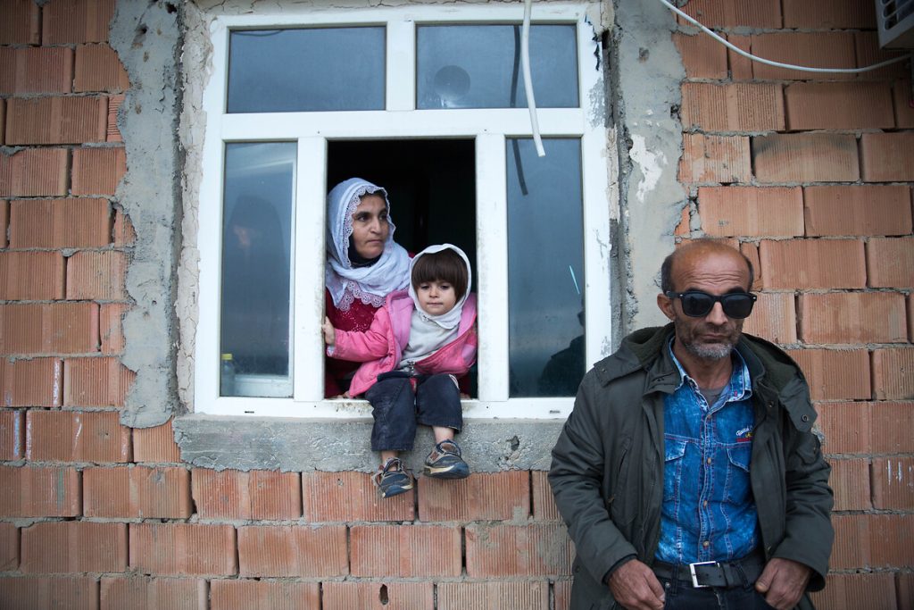 Rehin alınmış yoksulluk: ‘Sayın Cumhurbaşkanımızın selamıyla, talimatıyla geldik’