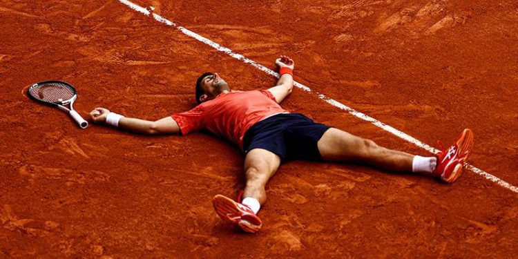 Roland Garros'ta şampiyon olan Djokovic, tarihe geçti!