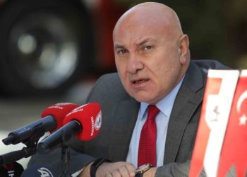 Samsunspor Başkanı Yüksel Yıldırım, Fransız kulübünü satın alıyor