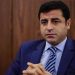 Edirne F Tipi Cezaevi’nde tutuklu bulunan eski HDP Eş Genel Başkanı Selahattin Demirtaş, “halkımıza layık bir politika ortaya koyamadığımız için özür diliyorum” diyerek aktif siyaseti bıraktığını açıkladı.