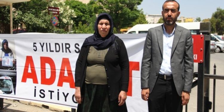 Şenyaşar ailesinden yeni bakana çağrı: 'Gereken yapılmazsa 'adalet' pankartını meclise asacağız'