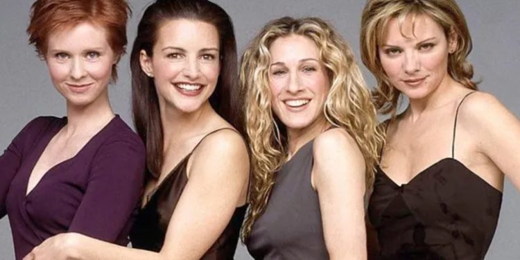 'Sex and The City' tam kadro dönüyor: Kim Cattrall, ekibin kalanını görmeden diziye dahil oldu