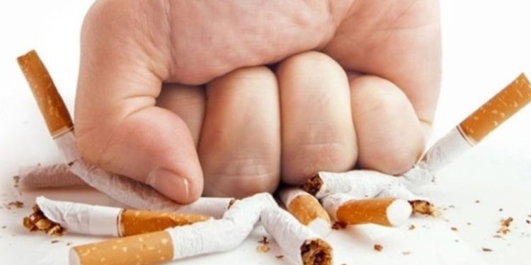 Sigara içen kadınlar daha zor hamile kalıyor
