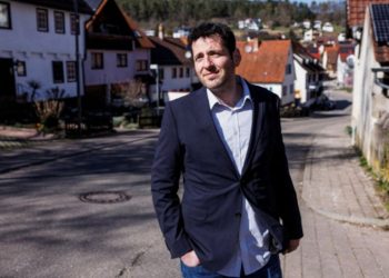 Sığınmacı olarak gittiği Almanya'da belediye başkanı oldu