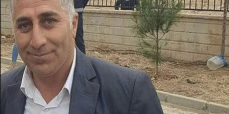 Şırnak'ta bir korucu arabasında ölü bulundu