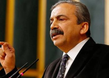 Sırrı Süreyya Önder'den 'sahte hesap' uyarısı: Kontrolden çıktı