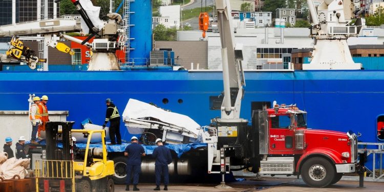 Titan'ın karaya çıkarılan parçalarında insan kalıntıları bulundu