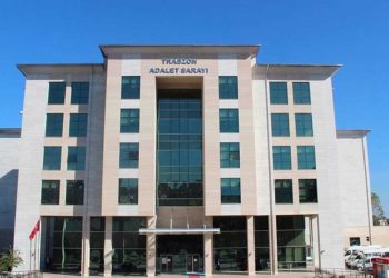 Trabzon Adliyesi'nde 'protokol' girişi yapılmış