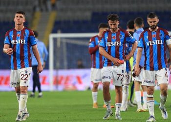 Trabzonspor, şampiyon olduğu geçen sezonun uzağında kaldı