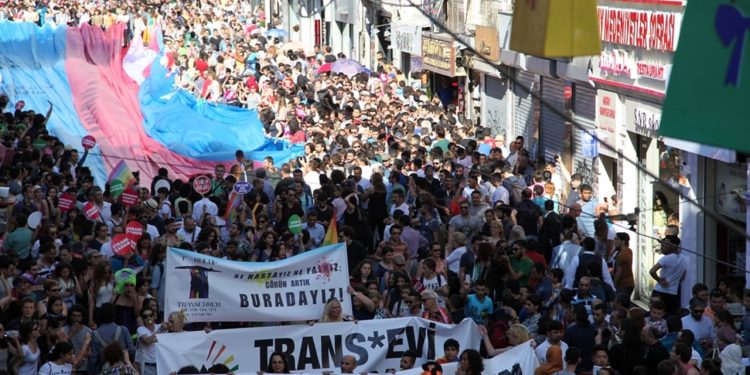 Trans Onur Haftası, altı yıl aradan sonra geri dönüyor... Tema: Dönmeyiz, buradayız